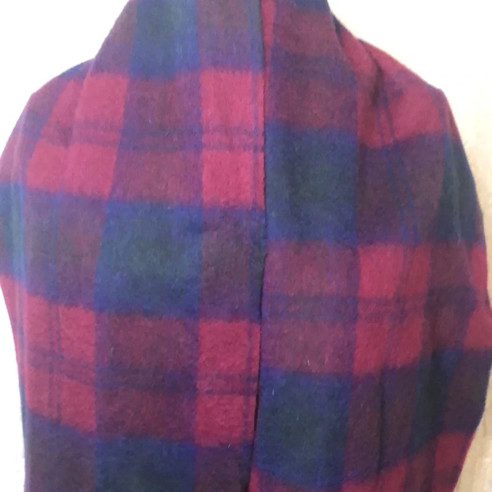 McCABE unisex wool scarf